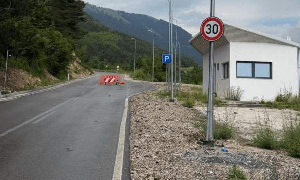 Thirret protestë kundër vendosjes së pagesës në rrugën Prizren-Prevallë