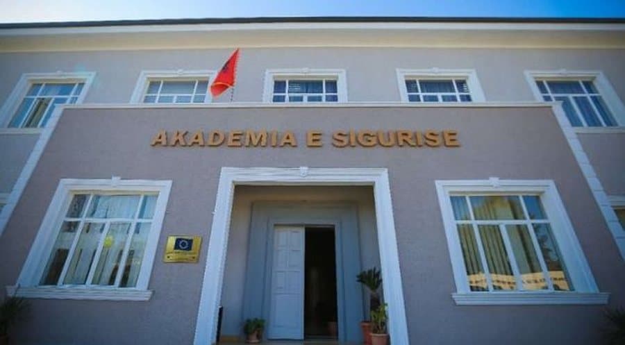 Helmimi i studentëve të Akademisë së Sigurisë në QSUT, zbulohet menuja e darkës