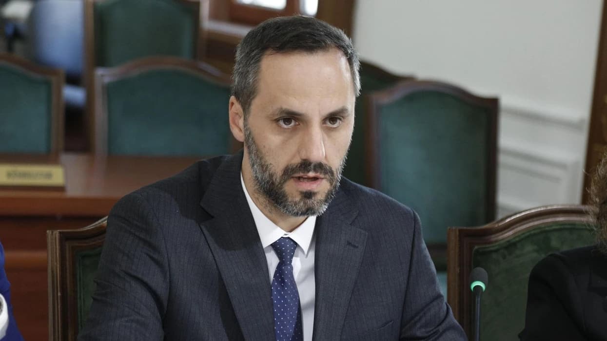 Ikballe Huduti person non-grata në Shqipëri, ministri Lamallari: Kërcënon sigurinë kombëtare, kemi të dhëna për personat që përbëjnë rrezik