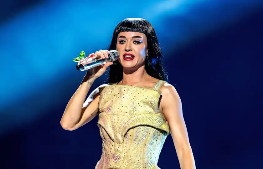 Katy Perry detyrohet të anulojë koncertin për shkak të motit të keq