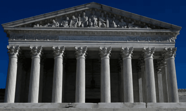 Supremja refuzon kërkesën e Trumpit për kufizim të shtetësisë të fituar nga lindja