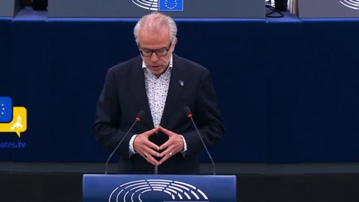 ​Eurodeputeti Reuten: Deklaratat e Vuçiq për dorëheqje, manovër për të ruajtur pushtetin