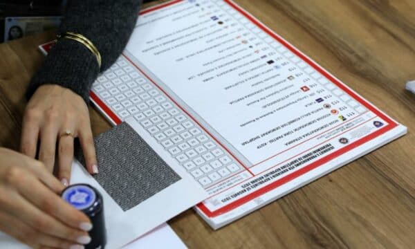 Certifikimi i rezultateve, Elezi: KQZ po pret vendimet e Supremes