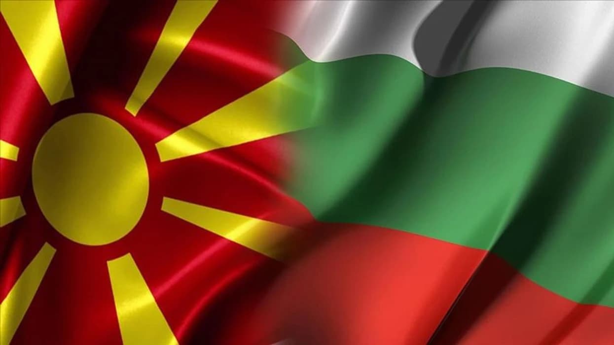 Bullgaria denoncoi Maqedoninë e Veriut në Këshillin e Evropës për djegien e automjeteve diplomatike