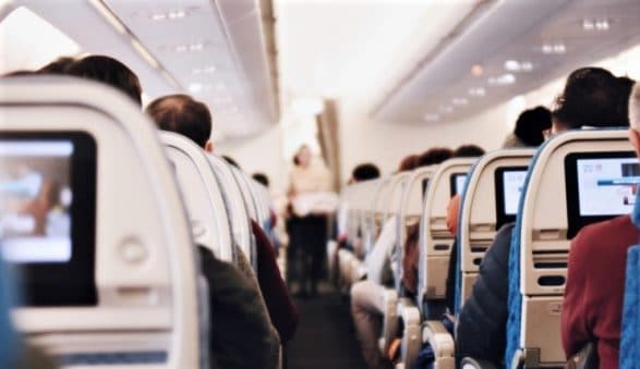 Ulja emergjente në Prishtinë e avionit, dyshohet se një shqiponjë u fut në një nga motorët