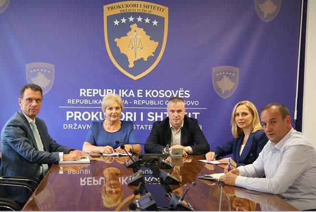 Identifikohen disa persona nga diaspora që kanë incizuar apo fotografuar votën, Prokuroria: Do të mbahen përgjegjës
