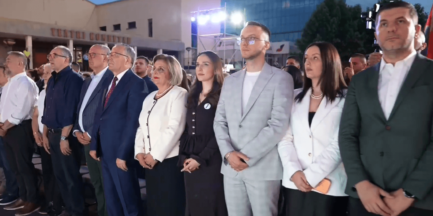 Dita e fundit e fushatës, Pdk mban tubimin përmbyllës në sheshin “Skënderbeu”