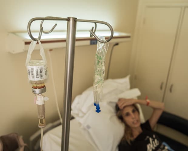 Raporti i OBSh-së: Rastet e kancerit pritet të rriten ndjeshëm në mbarë botën