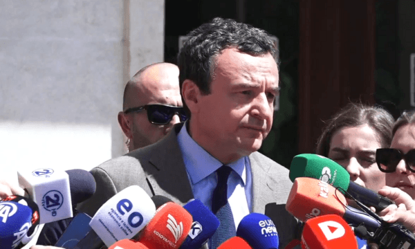 Kurti e quan AAK’në parti të respektuar: Nuk është në rregull që e refuzuan takimin me mua