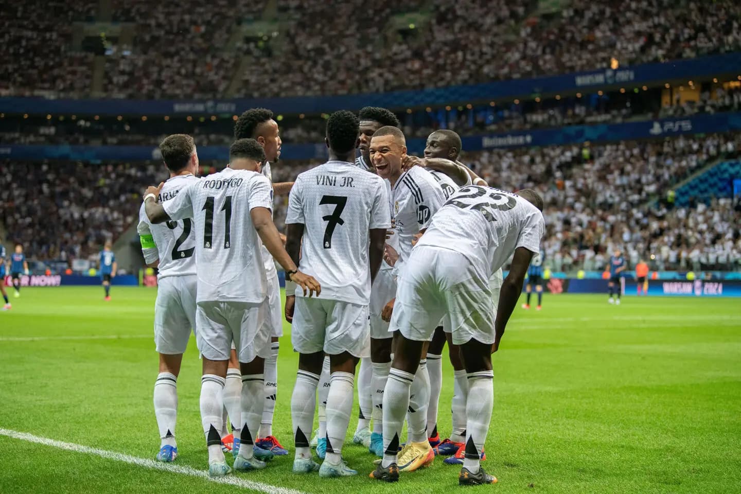 Real Madridi thyen rekord financiar, kalon për herë të parë kufirin e 1.2 miliardë eurove