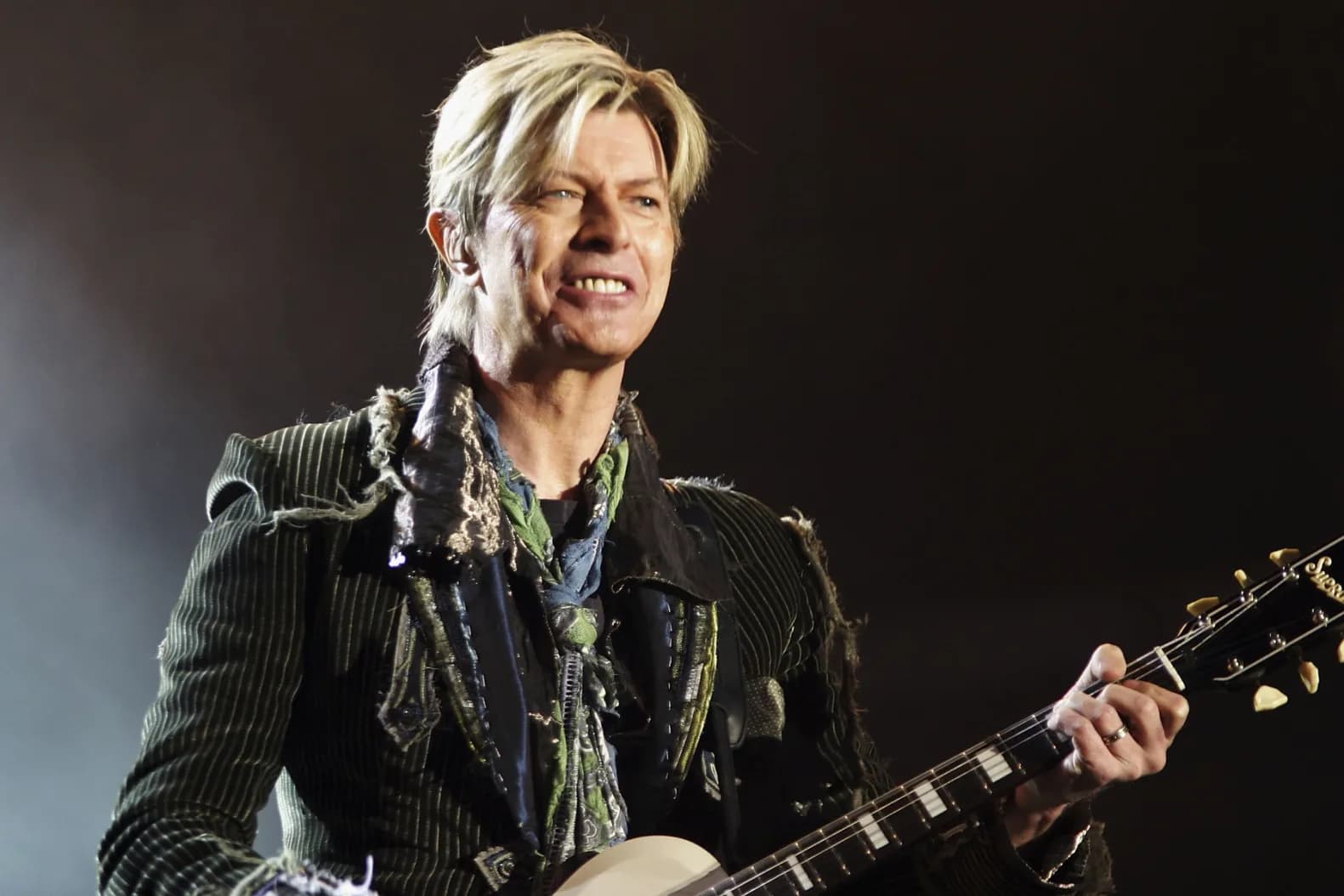 Publikohen 10 këngë të padëgjuara nga karriera e hershme e David Bowie