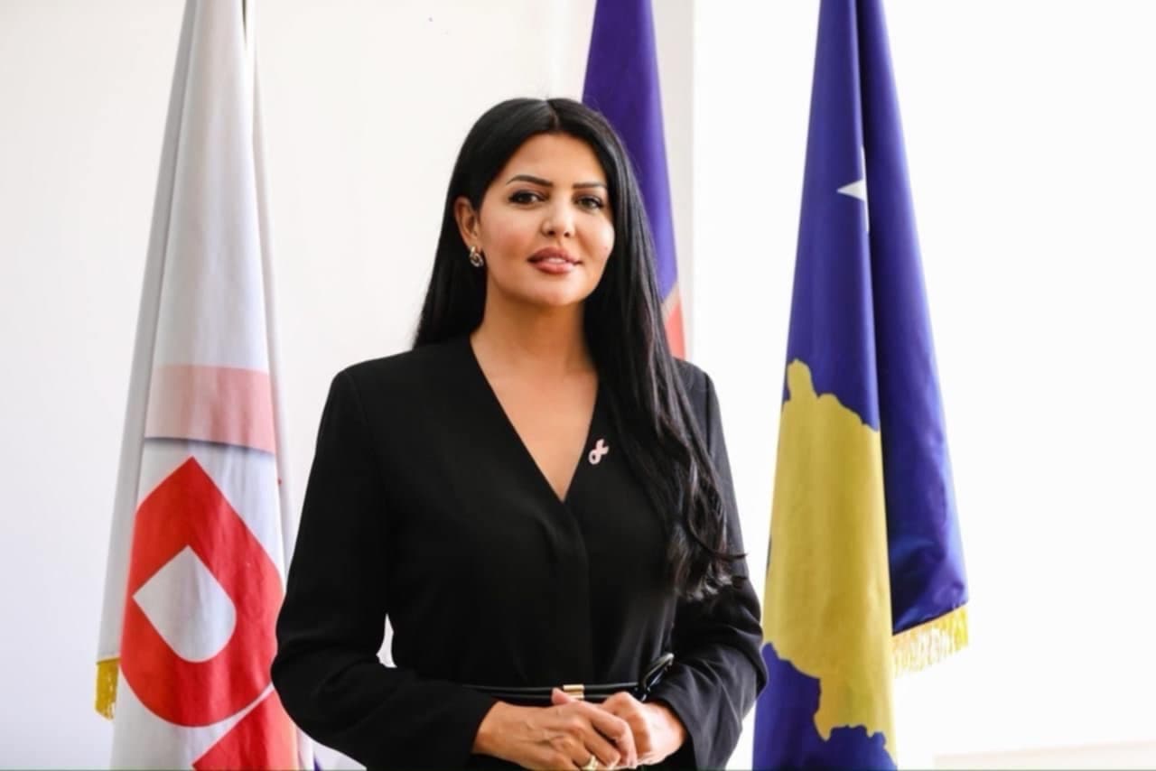 Rrezarta Krasniqi: Kam nënshkruar për shkarkimin e Lumir Abdixhikut
