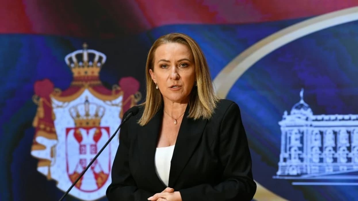 Ministrja serbe i kërkoi falje Vuçiqit, por jo edhe shqiptarëve për deklaratën për spastrim etnik të Kosovës