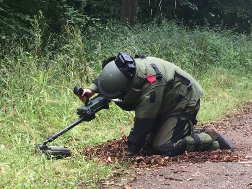 Gjendet mjet i dyshuar i pashpërthyer te varrezat e fshatit Burincë