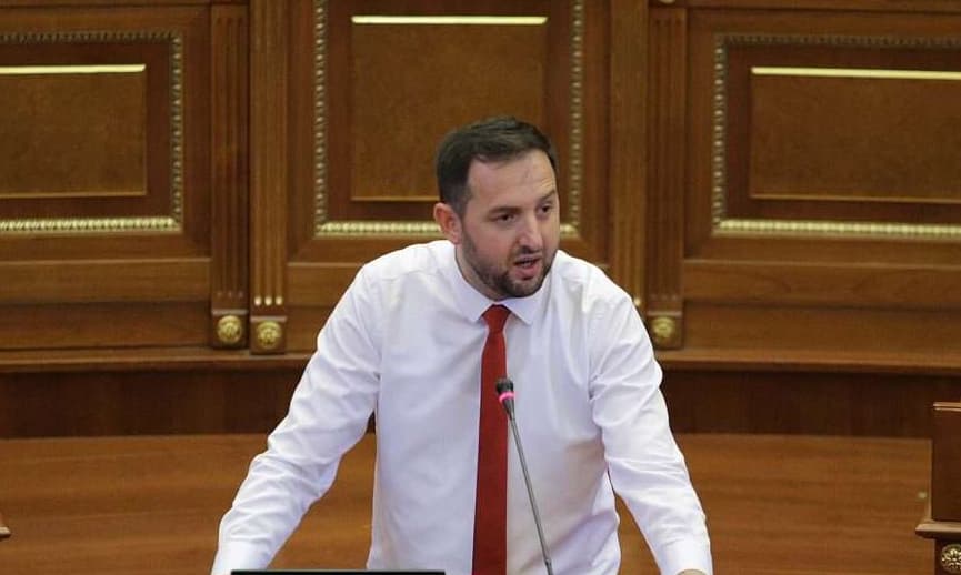 Vajza e Visar Korenicës po lufton me një sëmundje të rëndë, të afërmit bëjnë apel për ndihmë