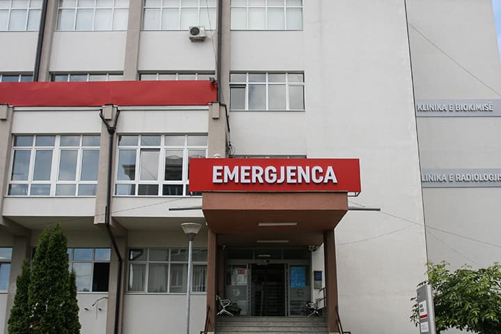 331 shërbime emergjente në QKUK gjatë 24 orëve të fundit, 25 persona u lënduan në aksidente
