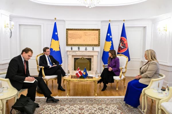 Haxhiu priti ambasadorin jorezident të Mbretërisë së Danimarkës në Kosovë, diskutohet për zhvillimet aktuale