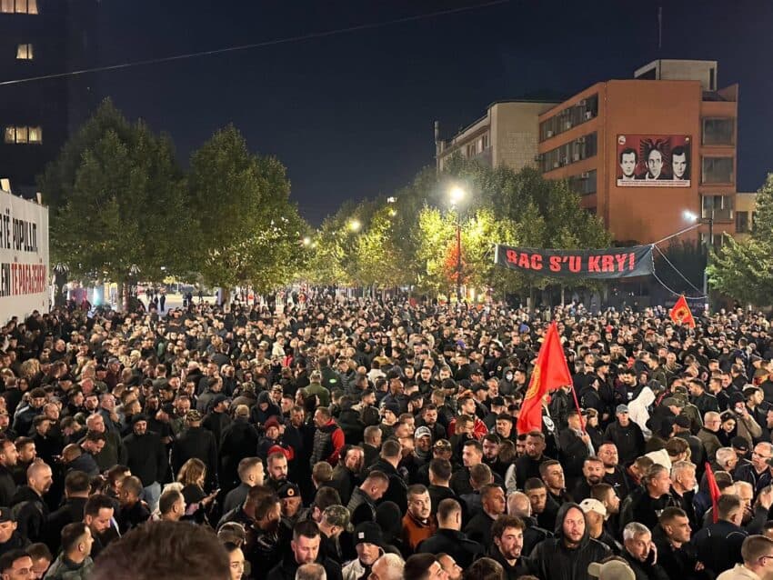 Policia: Protesta përfundoi qetë e pa incidente serioze