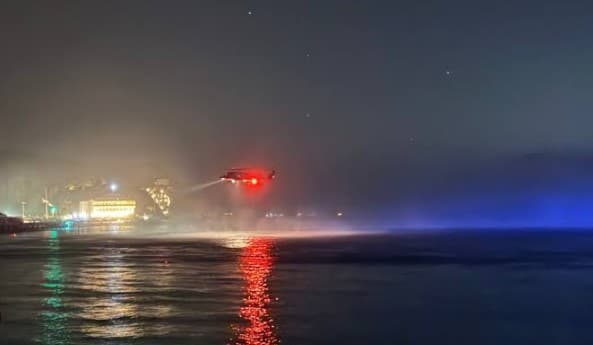 Rrëzohet helikopteri mjekësor pak pas ngritjes në Kaliforni: Dy të vdekur, dy të lënduar dhe një person i zhdukur