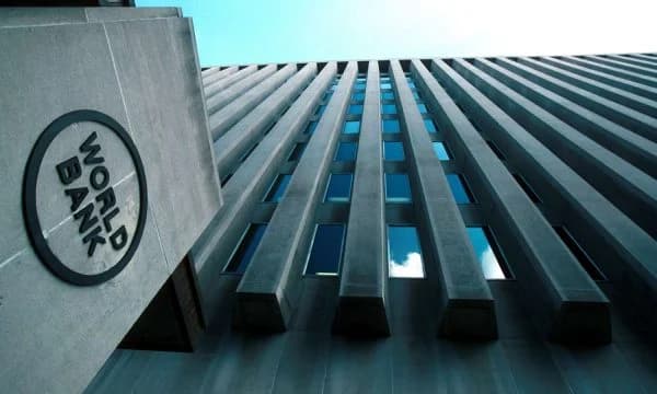 Banka Botërore lëvdoi Kosovën për 10 vjetëshin e kaluar, Qeveria: Vlerësim i lartë