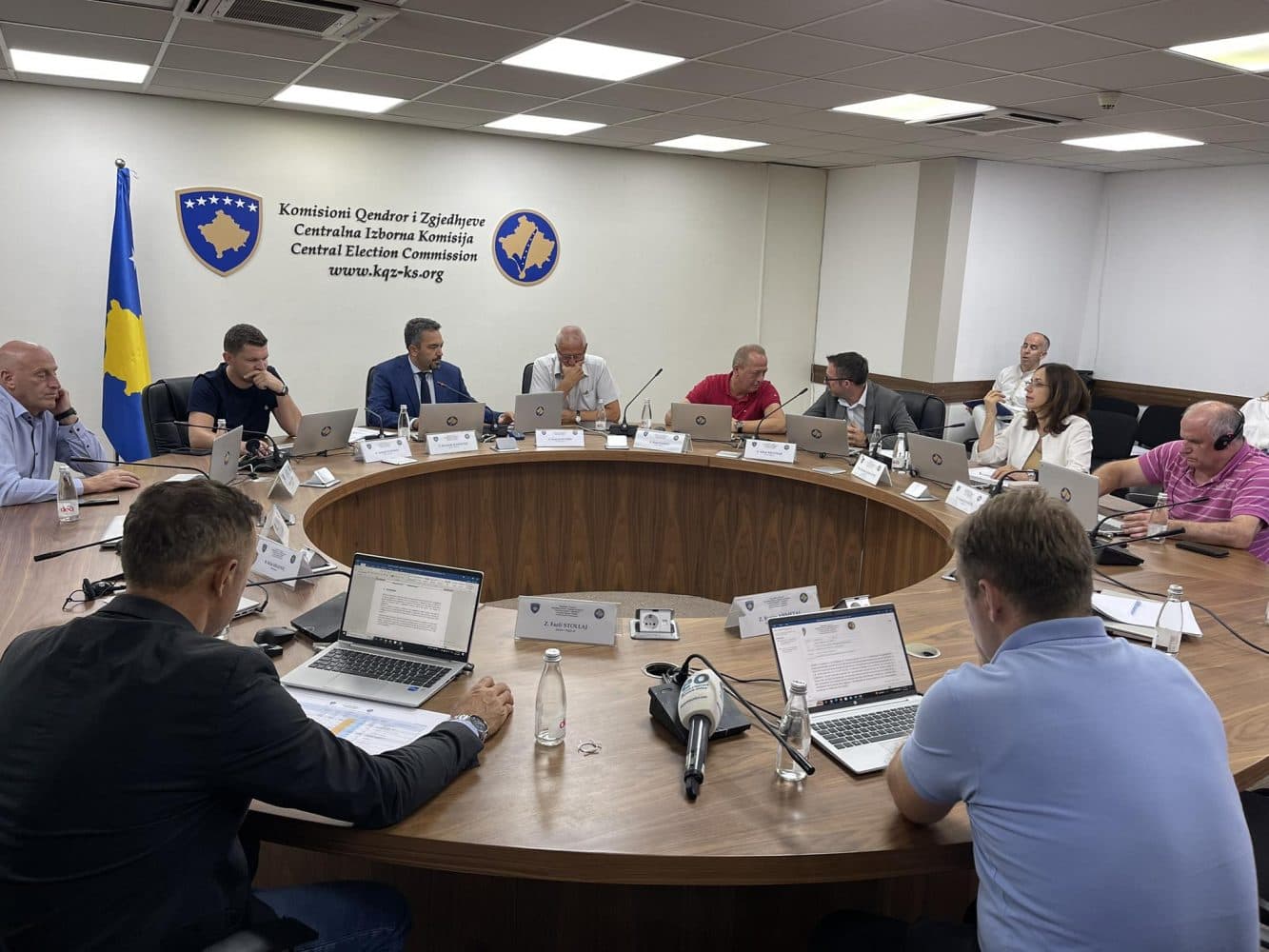 KQZ-ja voton Platformën për Edukimin e Votuesve, vendos të blejë edhe klima për objekt