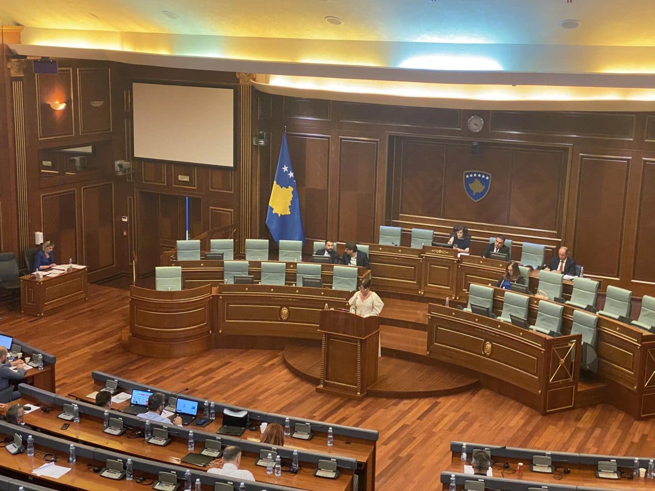 Dumoshi: Po qeverisemi nga njerëz që nuk e duan punëtorin e që na prishën më aleatët