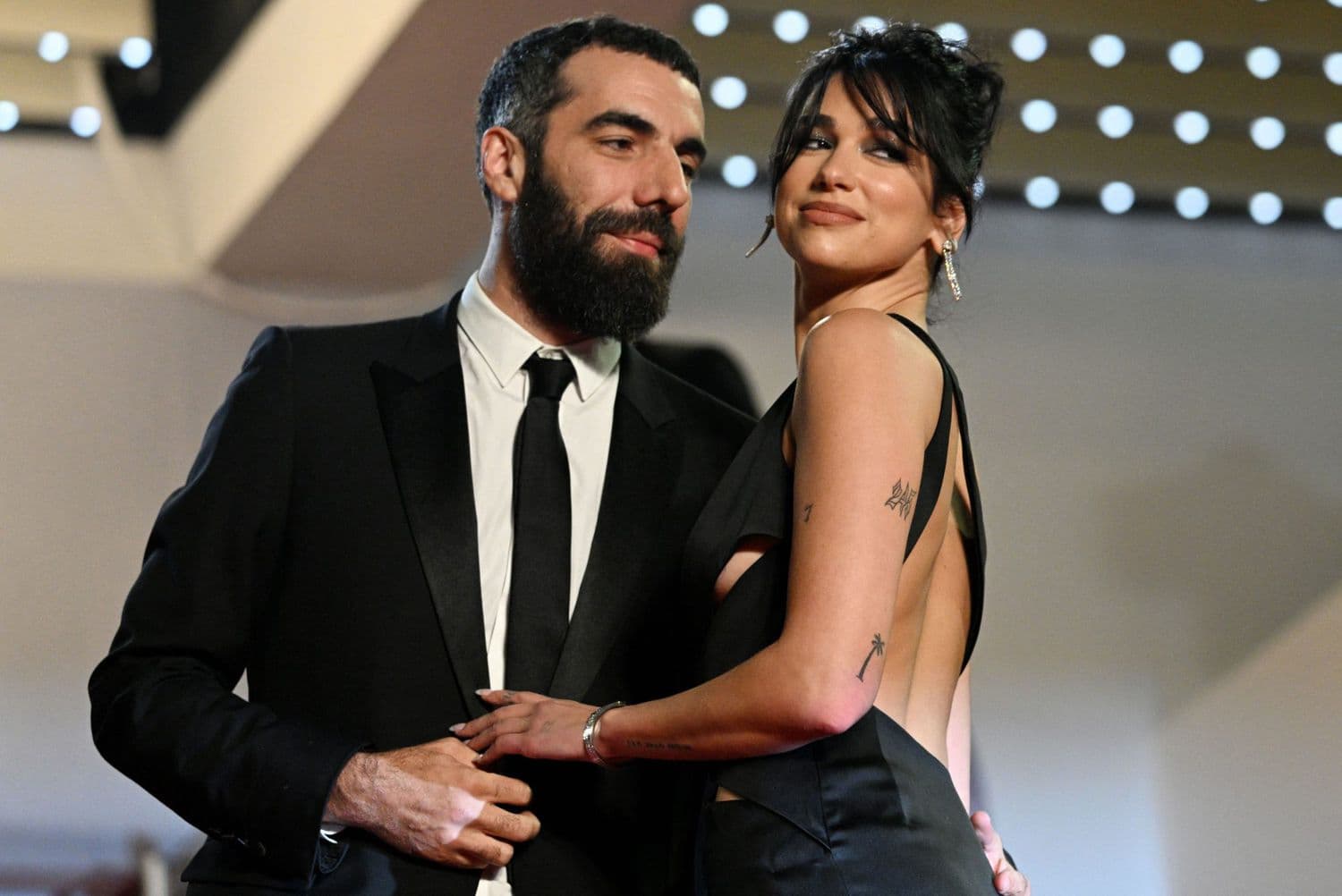 Ndahet çifti i shumëpërfolur, Dua Lipa dhe Romain Gavras