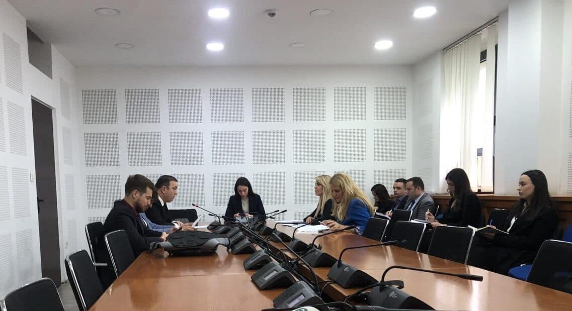 Komisioni për Integrim Evropiane miraton Projektligjet për tekste shkollore dhe për performancën energjetike të ndërtesave