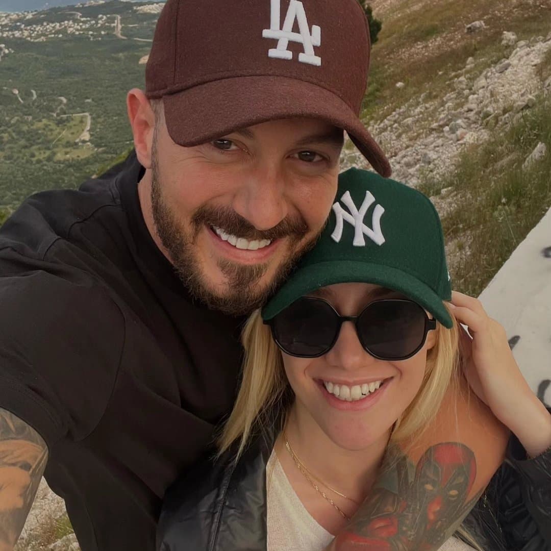 Romeo Veshaj i propozon Heidi Bacit për ditëlindje