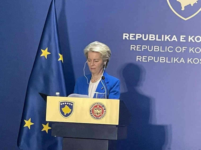 Von der Leyen: Ka ende punë për heqjen e masave ndaj Kosovës
