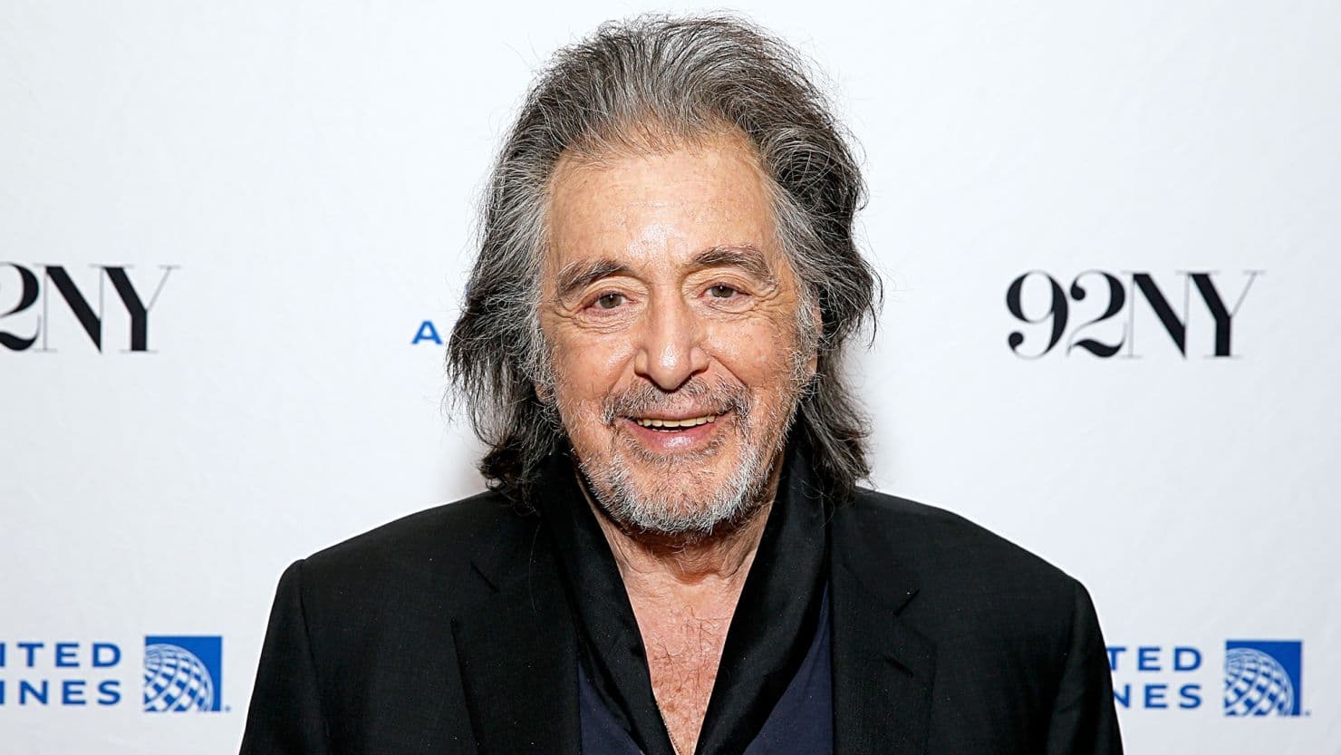 Al Pacino: Të jesh baba në moshën 84-vjeçare është kënaqësi