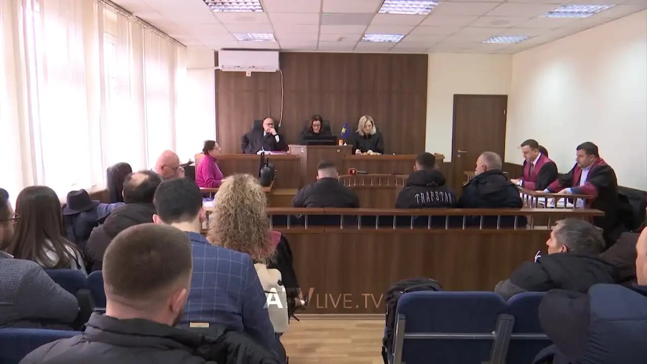 Fillon gjykimi për vdekjen e tre personave në gara me vetura në autostradën e Prizrenit