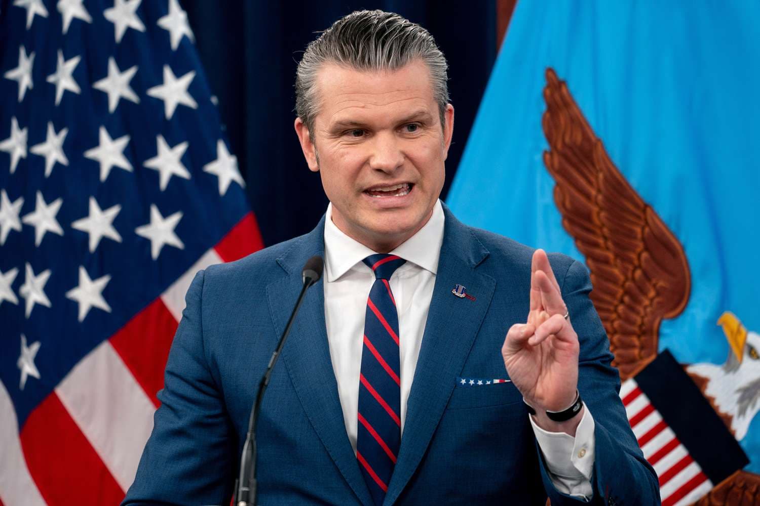 Hegseth përsërit thirrjen që regjimi iranian të zgjedhë hapat e mëtejshëm ”me mençuri”