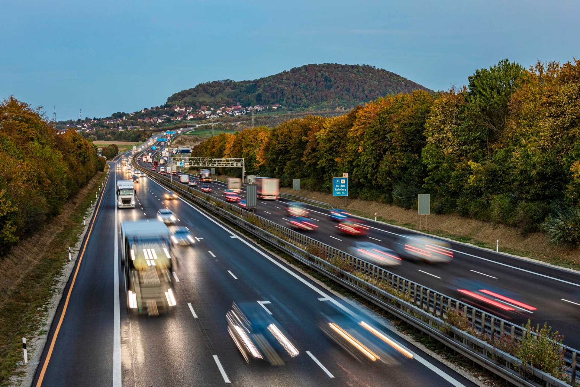 Rritja e madhe e çmimit të naftës, në Gjermani po kërkohet të merret një vendim “drastik” për vozitjen në autostrada