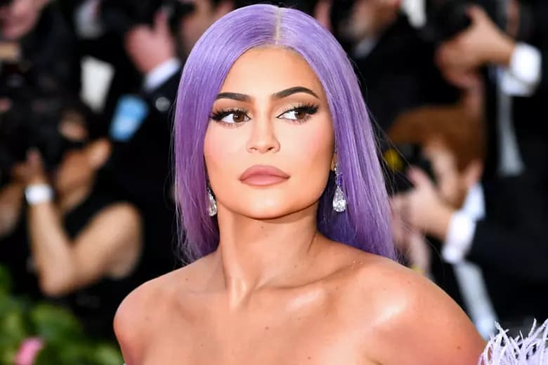 Ish-ndihmësja e padit Kylie Jenner