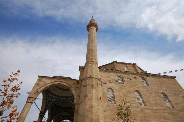 Kapen hajnat që vodhën në xhamitë e Ferizajt dhe Lipjanit