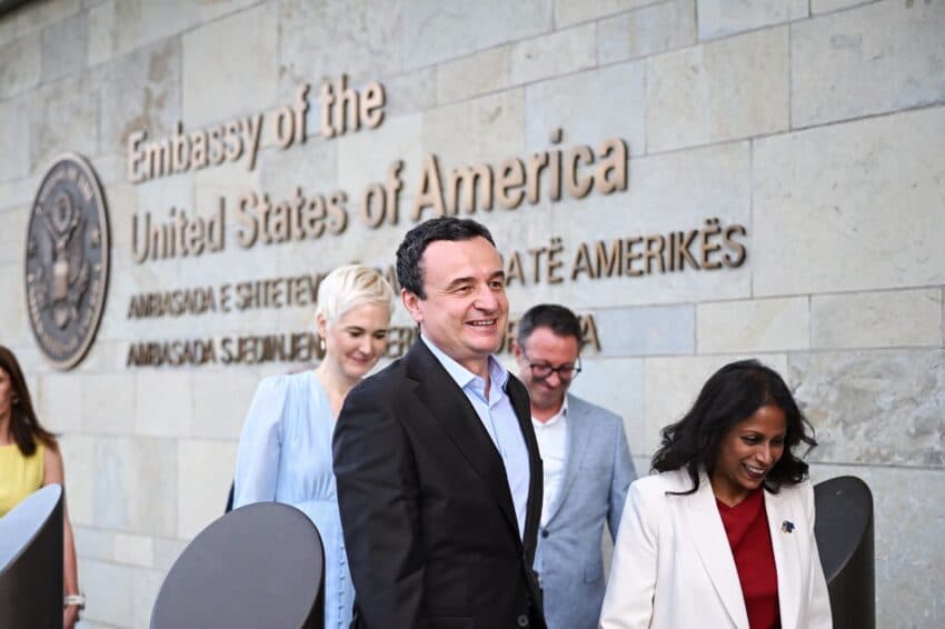 Kurti: Këmbënguljes dhe sakrificës së popullit tonë për liri e pavarësi, i erdhi ndihma amerikane