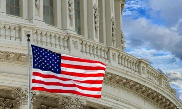 Administrata Trump anulon më shumë se 175,000 viza për shtetas të huaj
