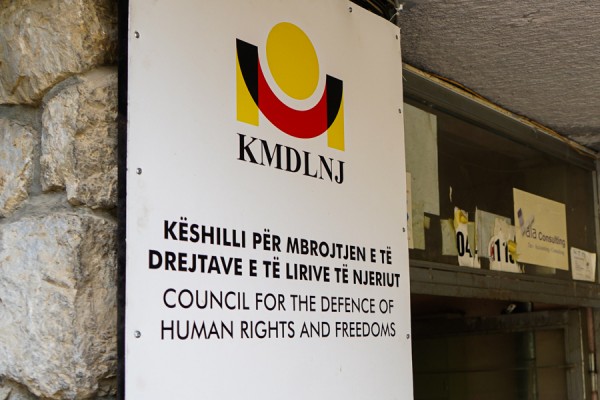 KMDLNj reagon ashpër për ndalimin e vizitave e telefonatave për ish krerët e UÇK së në Hagë