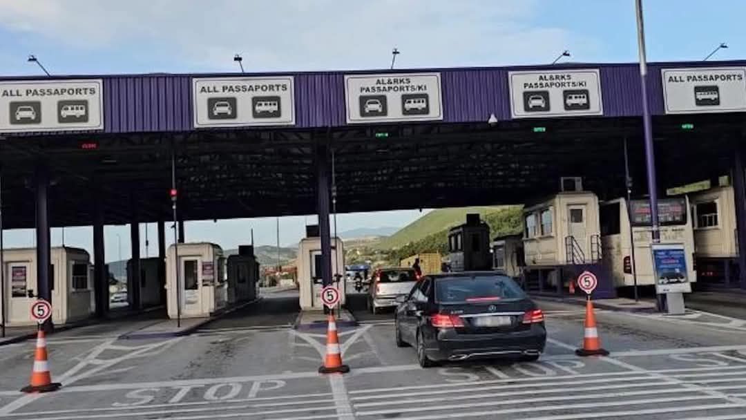 Po kërkohej nga autoritetet austriake për vrasje  plagosje e vjedhje  ndalohet në Morinë 41 vjeçari nga Deçani