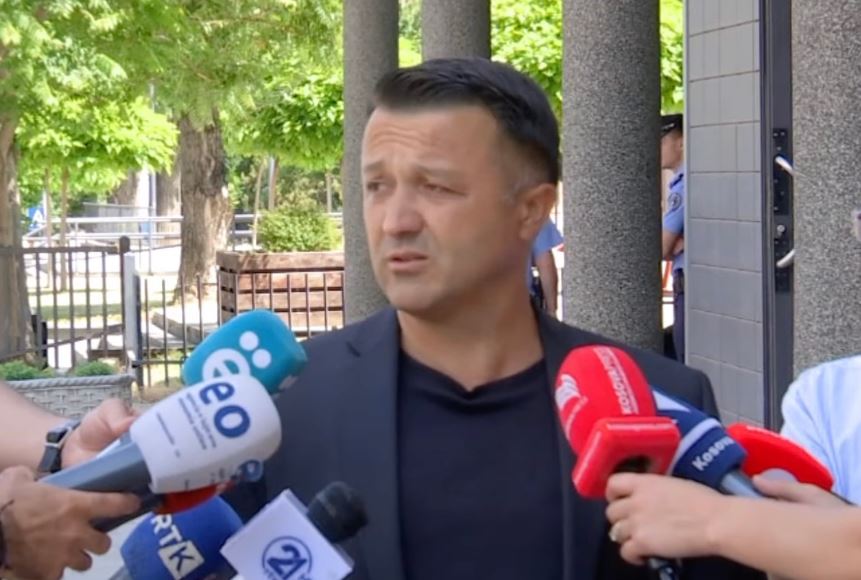 Veton Berisha e konfirmon se mbrëmë kishte takim me Albin Kurtin