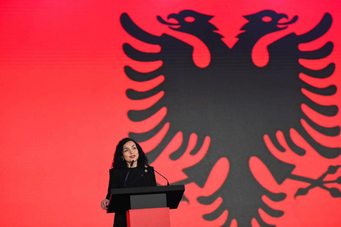 Dita e Flamurit  uron Osmani  Dy shtete  një komb  një zemër