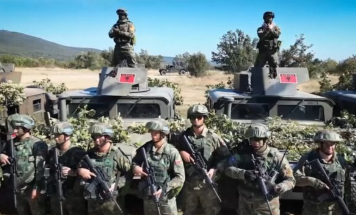 KFOR uron Shqipërinë për Ditën e Pavarësisë  Aleatët tanë shqiptarë  gëzuar Ditën Kombëtare