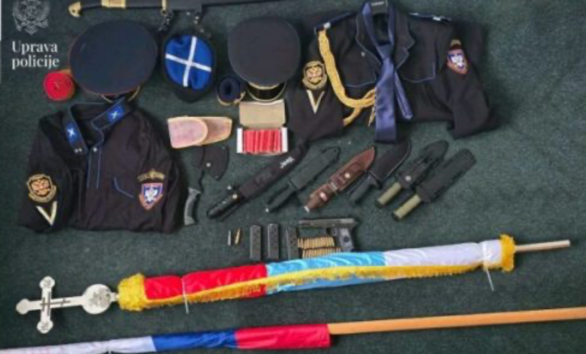 Policia malazeze arreston mercenarin që luftoi për Rusinë kundër Ukrainës  kapin edhe një sasi armatimi