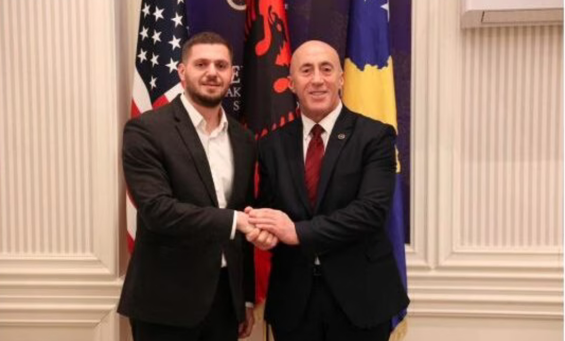 Zëdhënësi i AAK së zyrtarizohet si kandidat për deputet