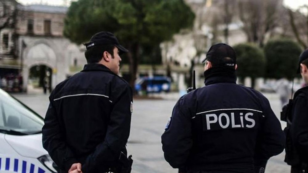 Turqia arreston 115 anëtarë të dyshuar të Shtetit Islamik që po planifikonin sulme para festave të fundvitit