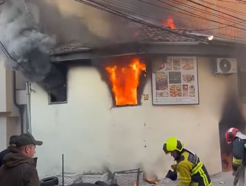 E trishtë  Një 1 vjeçar vdes pas zjarrit që shpërtheu në një shtëpi në Prizren