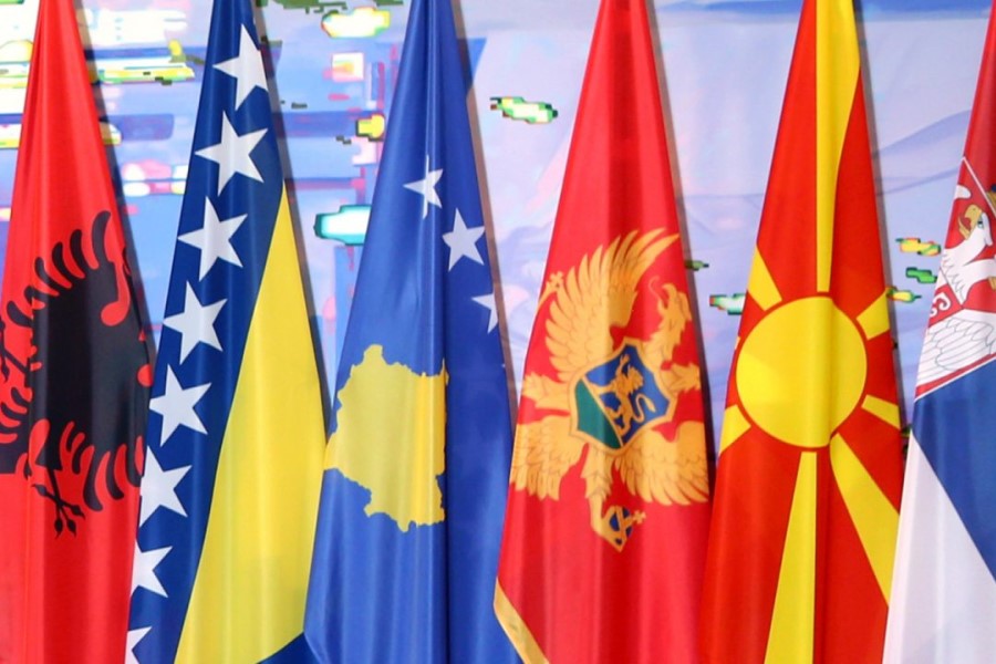 DW  Ballkani Perëndimor ende në pikë kritike  Serbia shihet si pengesë për anëtarësimin e Kosovës në BE