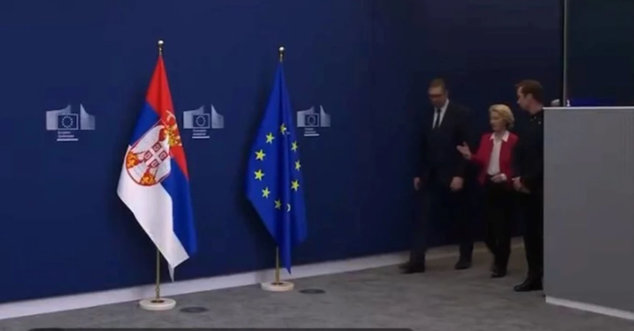 Vuçiq shihet duke i thënë Von der Leyen  Sapo mora një mesazh nga Moska