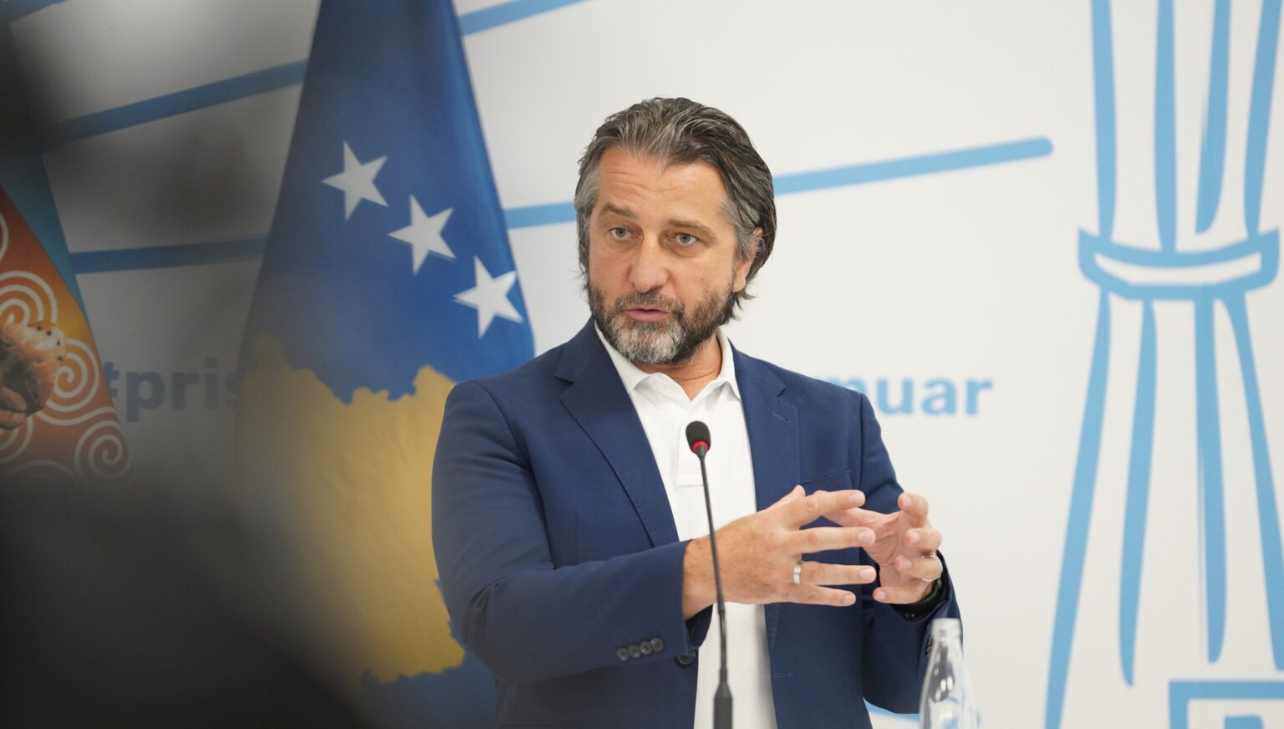 Rama  Kush hyn me veturë në Prishtinë do ta paguajë 1 euro